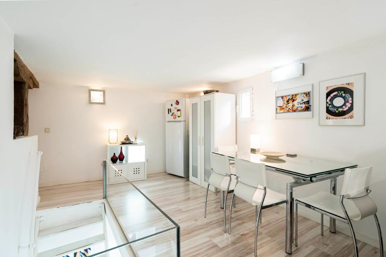 For You Rentals Teatro Real Plaza Apartment Temporal Saint Martin Madrid Tru5 المظهر الخارجي الصورة