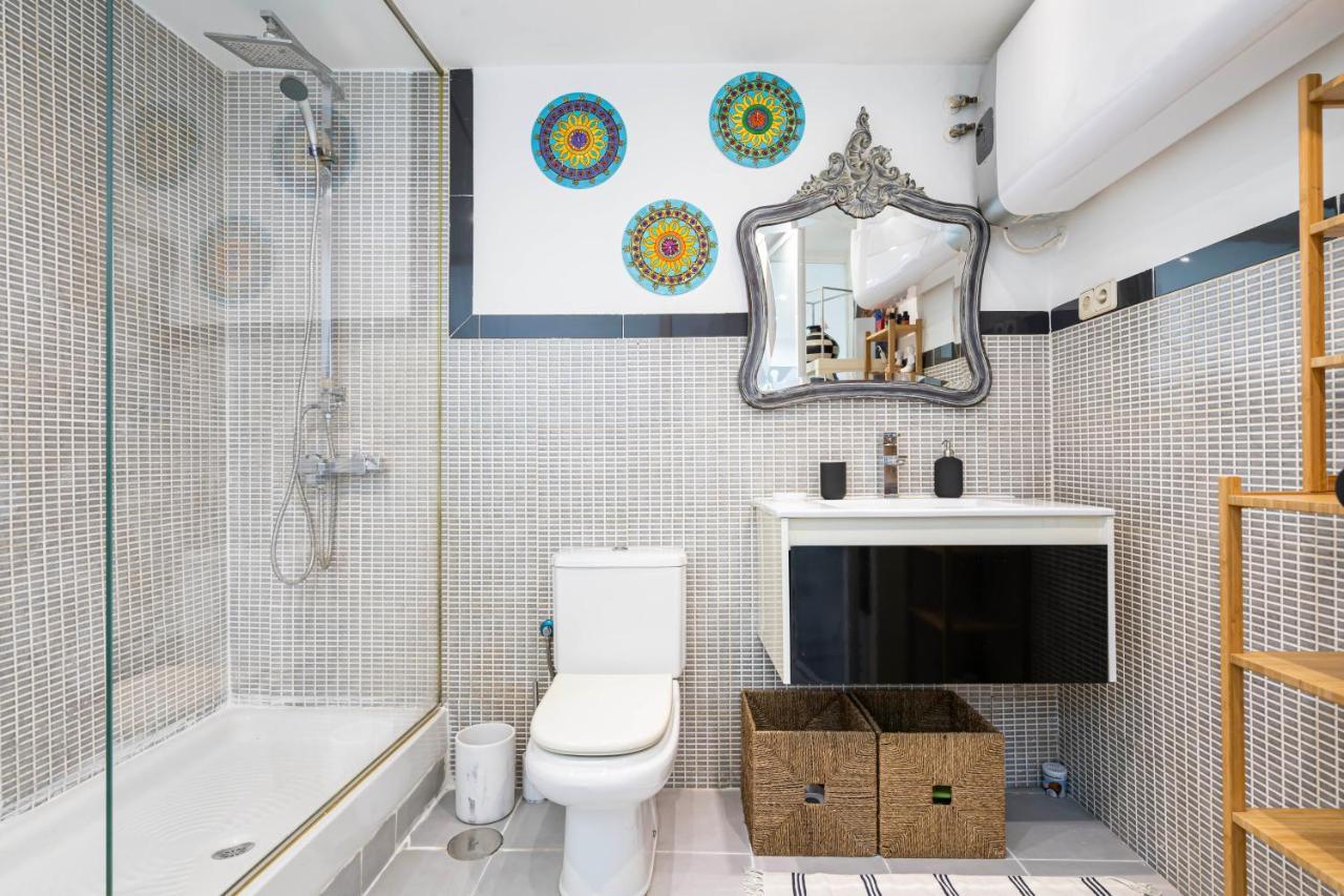 For You Rentals Teatro Real Plaza Apartment Temporal Saint Martin Madrid Tru5 المظهر الخارجي الصورة