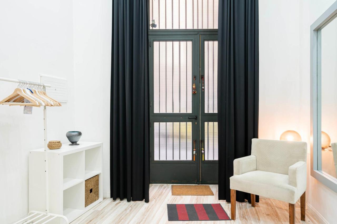 For You Rentals Teatro Real Plaza Apartment Temporal Saint Martin Madrid Tru5 المظهر الخارجي الصورة