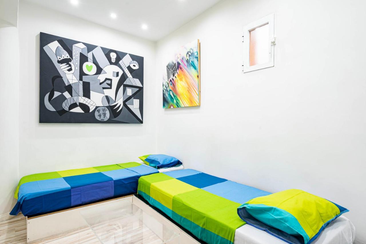 For You Rentals Teatro Real Plaza Apartment Temporal Saint Martin Madrid Tru5 المظهر الخارجي الصورة